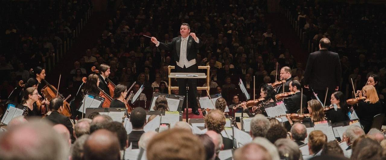 Andy conducting